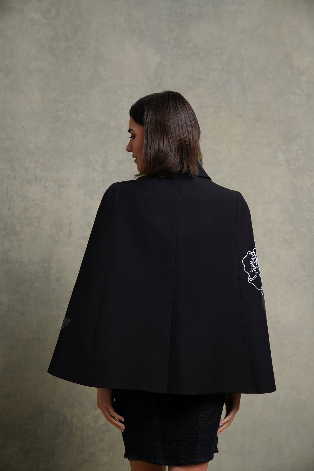Fendi Floral Embroidered Wool and Silk Cape by Karl Lagerfeld (c. 2017)