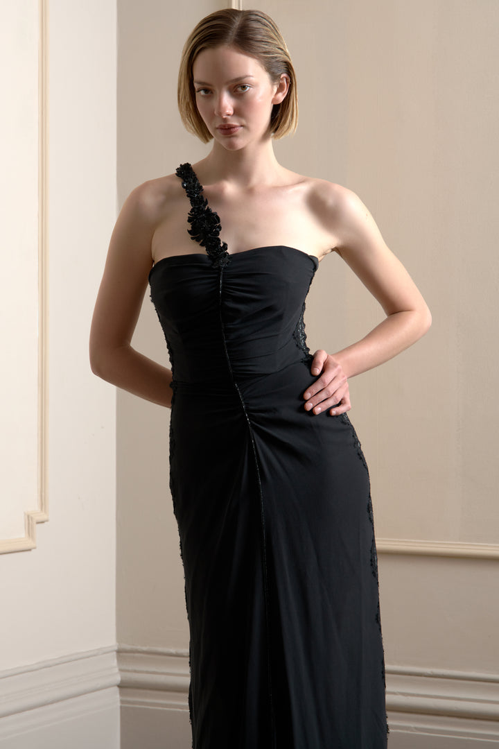 Valentino Black Crepe and Lace Gown (AW 2000)